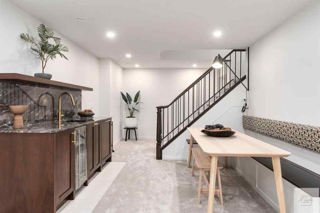 MLS® A2265555 - 1011 Lake Wapta Way SE in Lake Bonavista Calgary, Residential