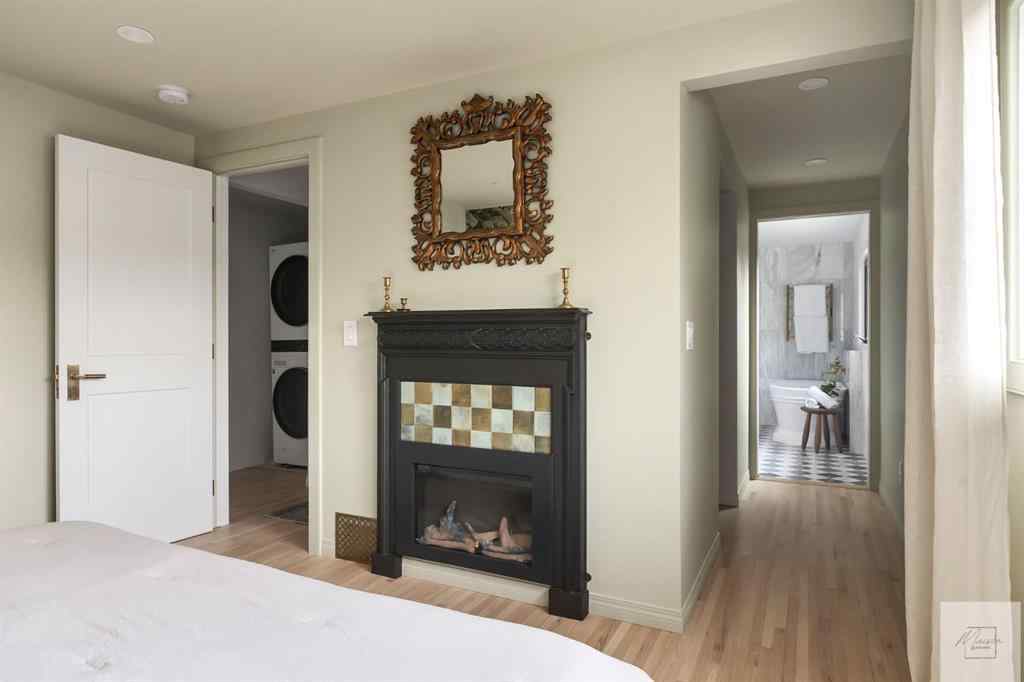 MLS® A2265555 - 1011 Lake Wapta Way SE in Lake Bonavista Calgary, Residential