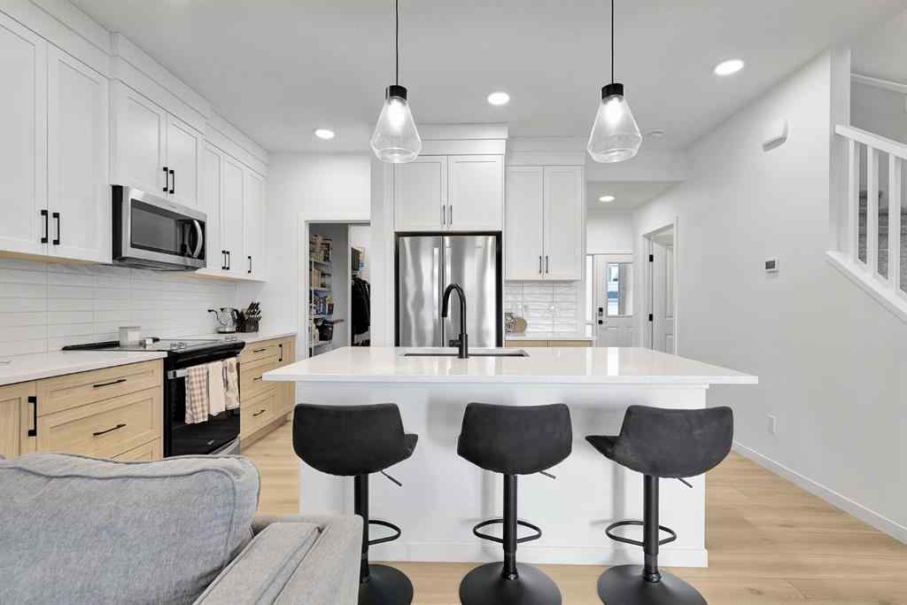 MLS® A2265562 - 179 Willow Place  in The Willows Cochrane, Residential