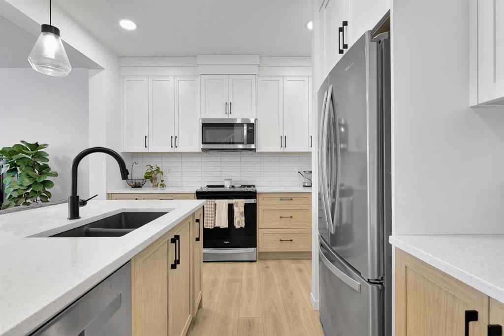 MLS® A2265562 - 179 Willow Place  in The Willows Cochrane, Residential