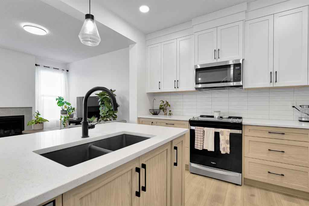 MLS® A2265562 - 179 Willow Place  in The Willows Cochrane, Residential