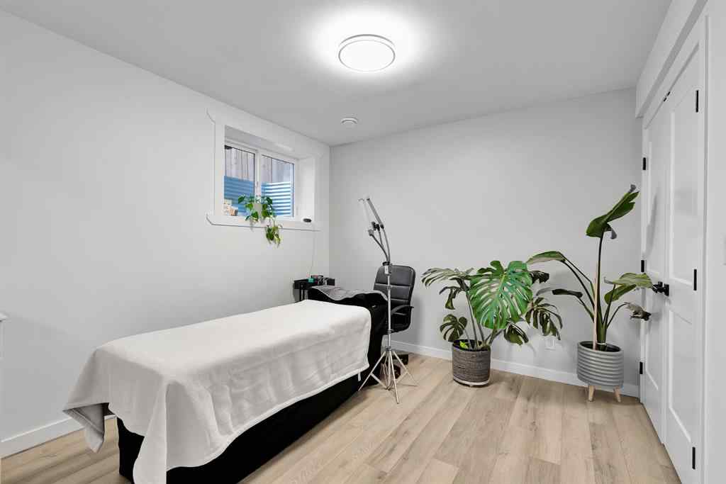 MLS® A2265562 - 179 Willow Place  in The Willows Cochrane, Residential