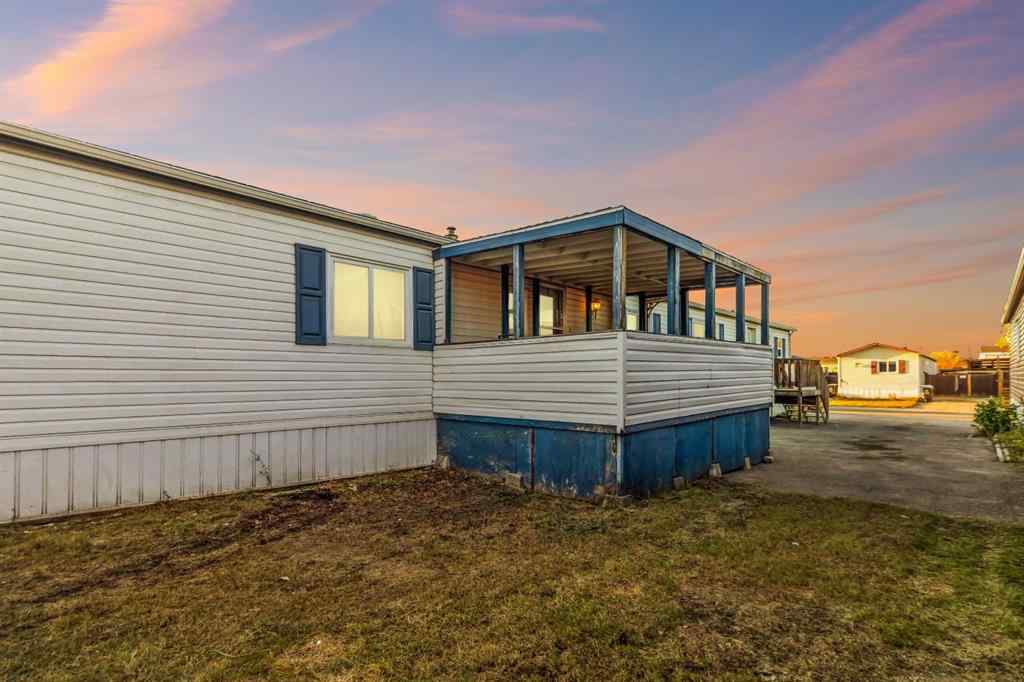 MLS® A2265565 - 210 Grant Way  in Gregoire Park Fort McMurray, Residential