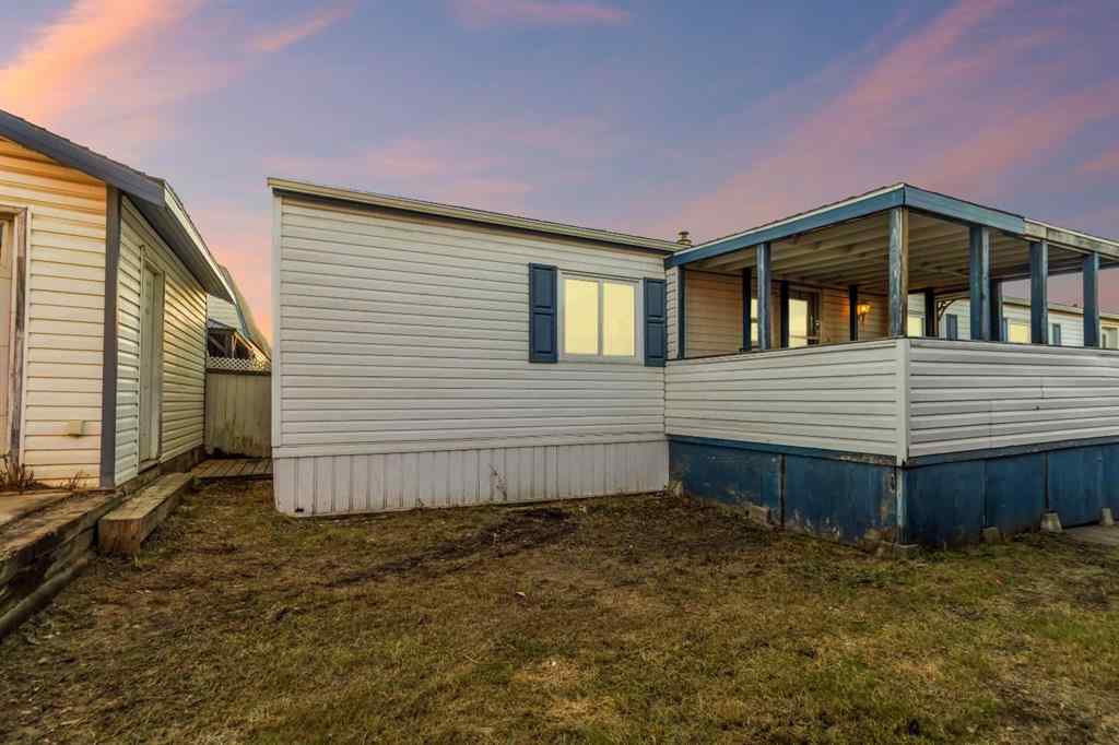 MLS® A2265565 - 210 Grant Way  in Gregoire Park Fort McMurray, Residential