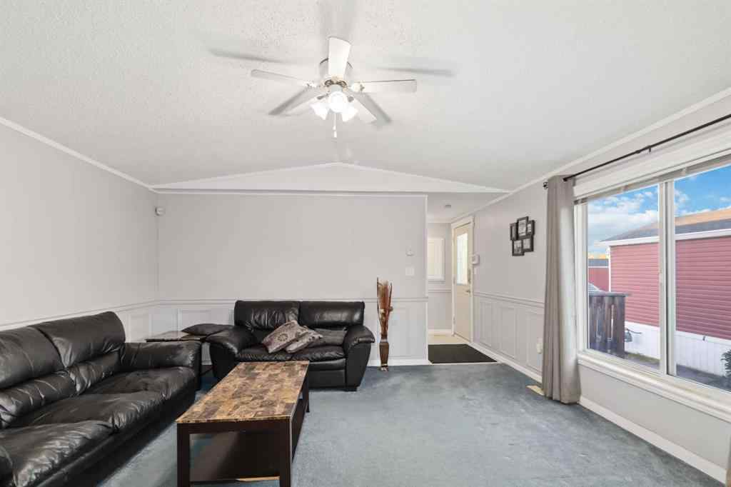 MLS® A2265565 - 210 Grant Way  in Gregoire Park Fort McMurray, Residential