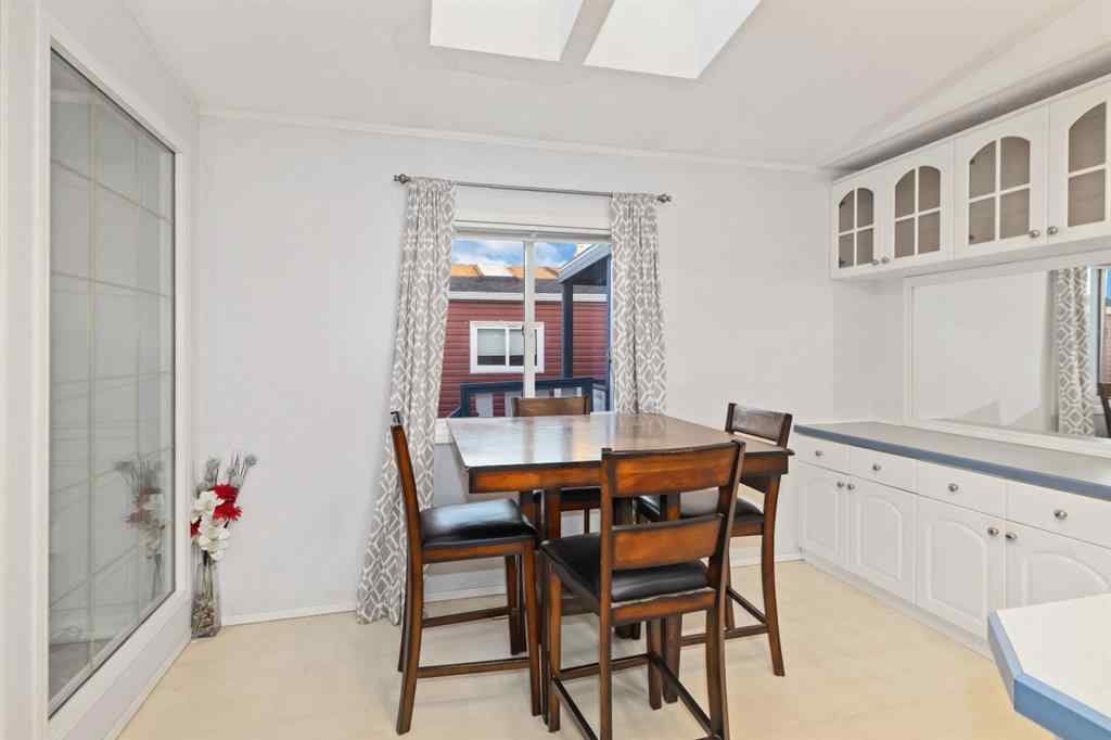 MLS® A2265565 - 210 Grant Way  in Gregoire Park Fort McMurray, Residential