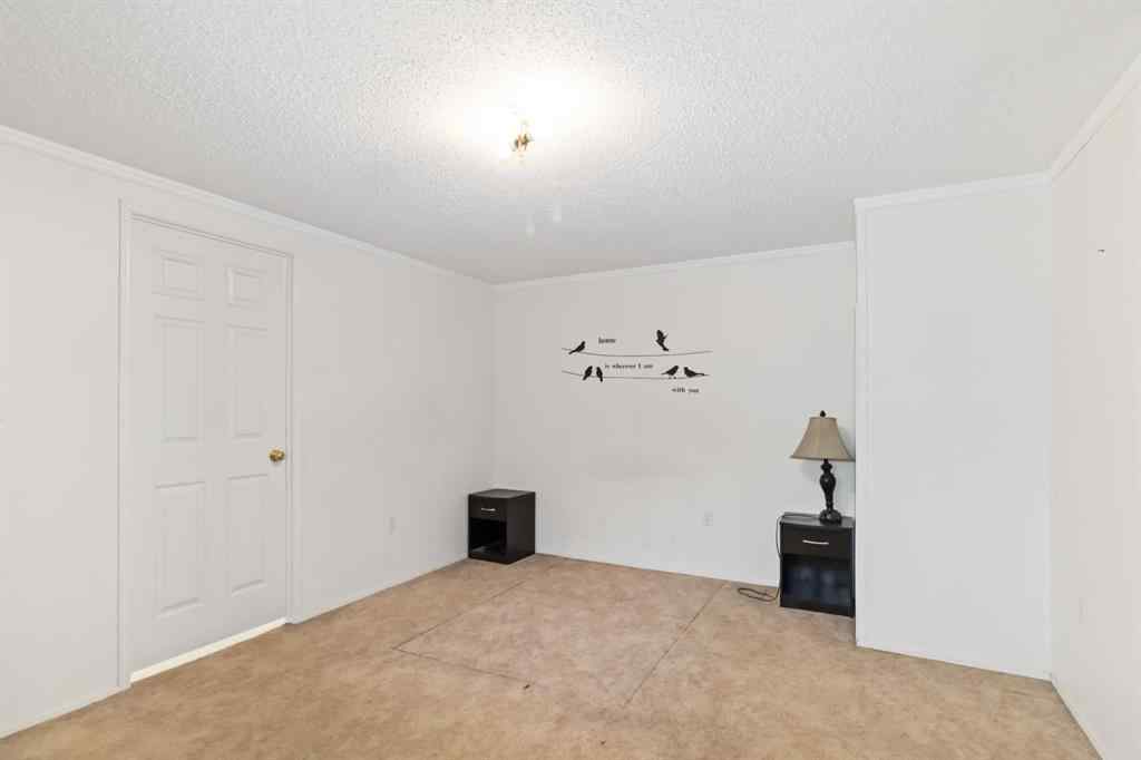 MLS® A2265565 - 210 Grant Way  in Gregoire Park Fort McMurray, Residential