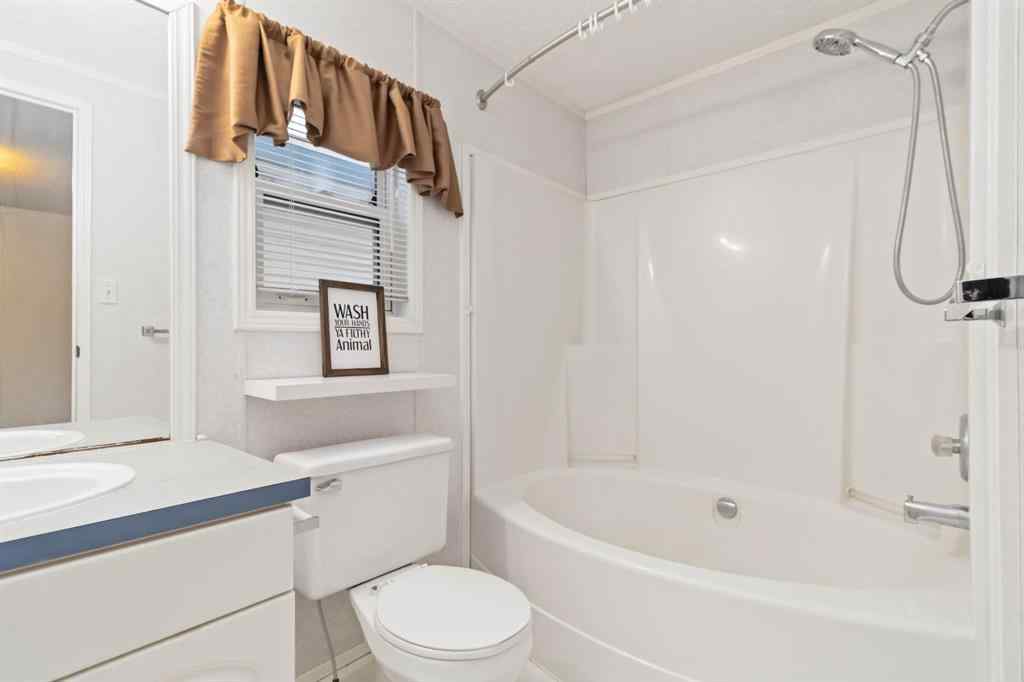 MLS® A2265565 - 210 Grant Way  in Gregoire Park Fort McMurray, Residential