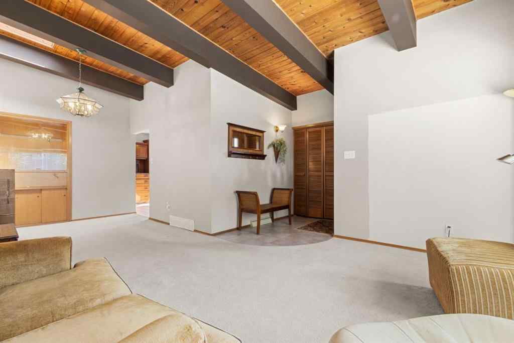 MLS® A2265566 - 612 56 Avenue SW in Windsor Park Calgary, Residential