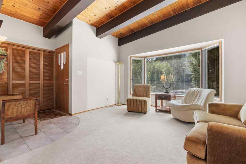 MLS® A2265566 - 612 56 Avenue SW in Windsor Park Calgary, Residential