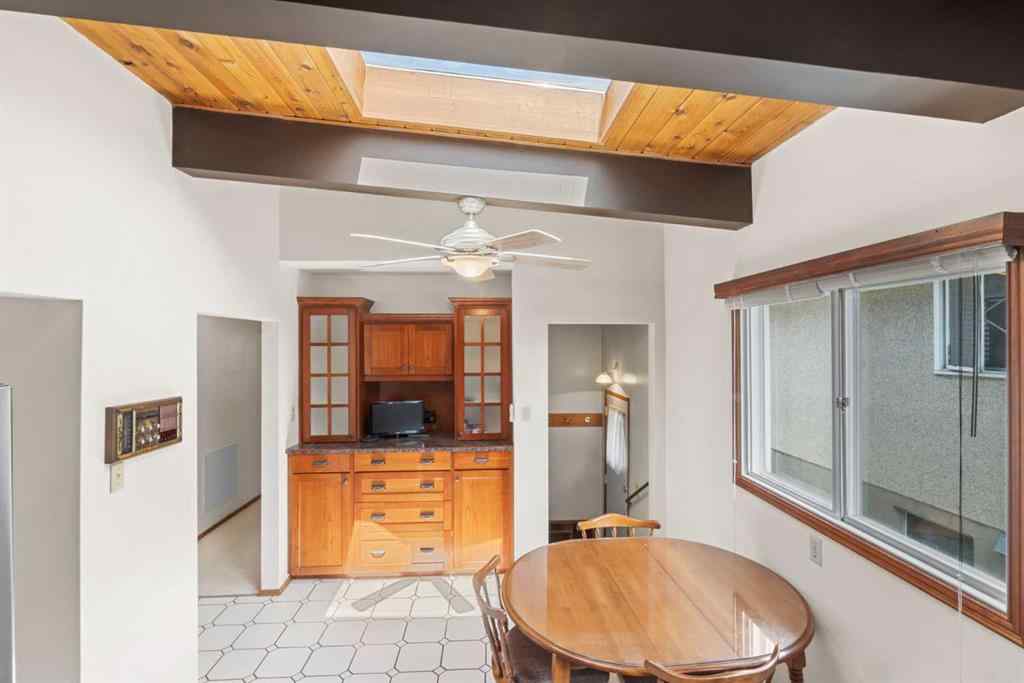 MLS® A2265566 - 612 56 Avenue SW in Windsor Park Calgary, Residential