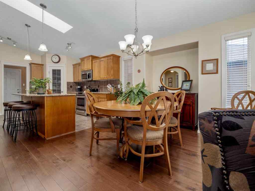 MLS® A2265568 - 536 Couleesprings Crescent  S in Southgate Lethbridge, Residential