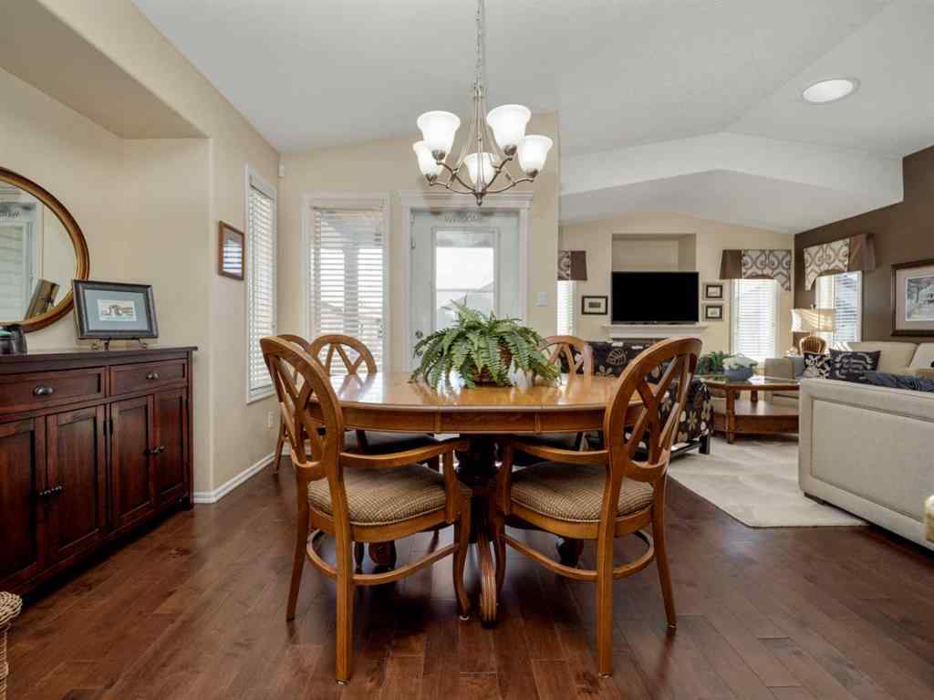 MLS® A2265568 - 536 Couleesprings Crescent  S in Southgate Lethbridge, Residential