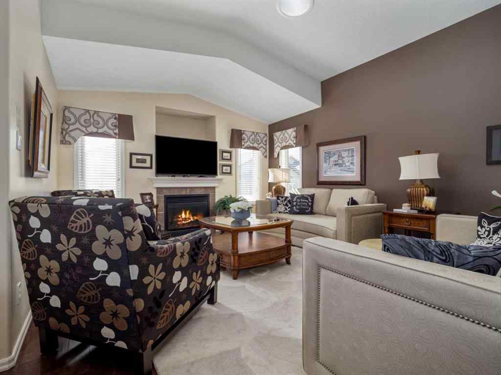 MLS® A2265568 - 536 Couleesprings Crescent  S in Southgate Lethbridge, Residential