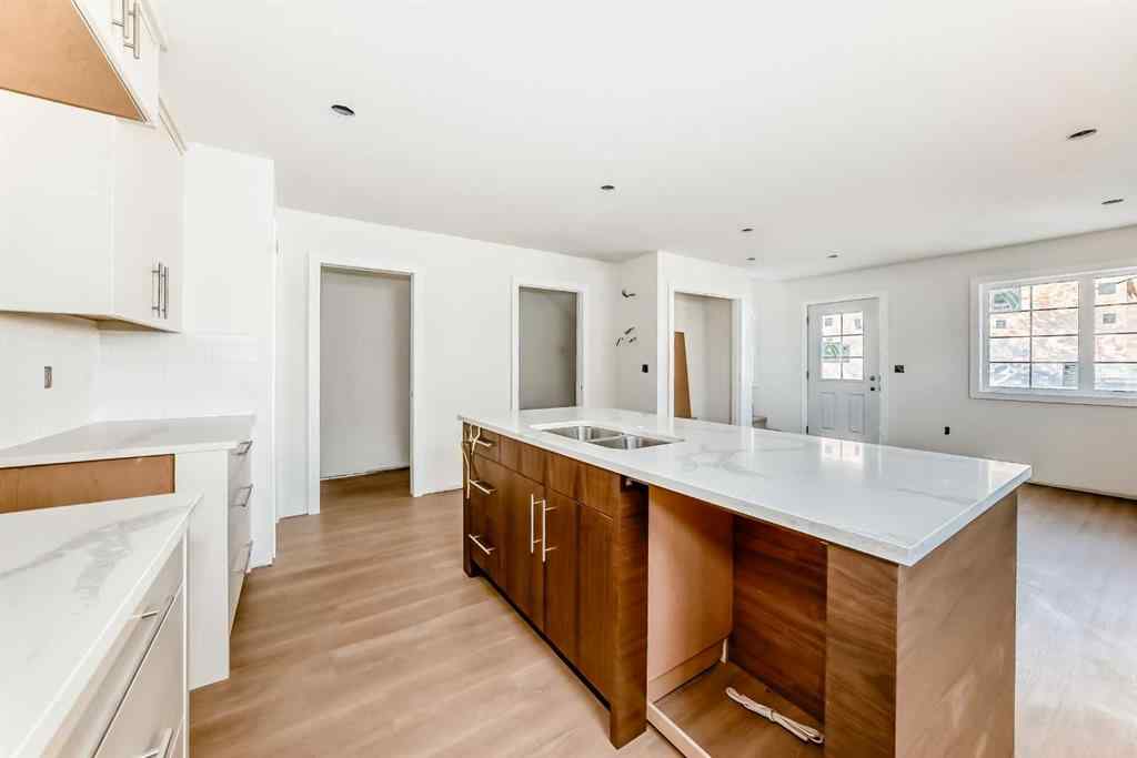 MLS® A2265569 - 5139 48th Street   in Central Innisfail Innisfail, Multi-Family