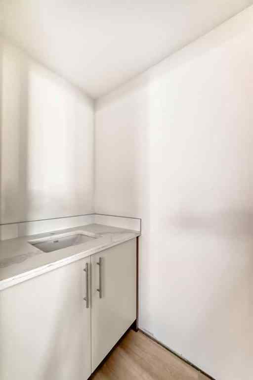 MLS® A2265569 - 5139 48th Street   in Central Innisfail Innisfail, Multi-Family