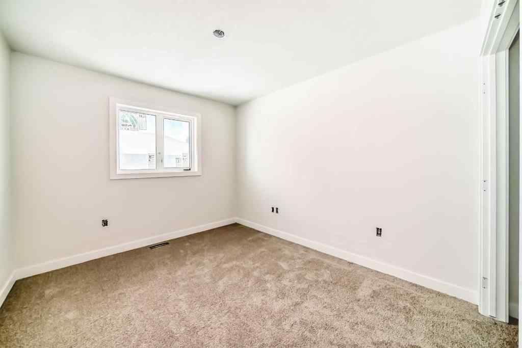 MLS® A2265569 - 5139 48th Street   in Central Innisfail Innisfail, Multi-Family