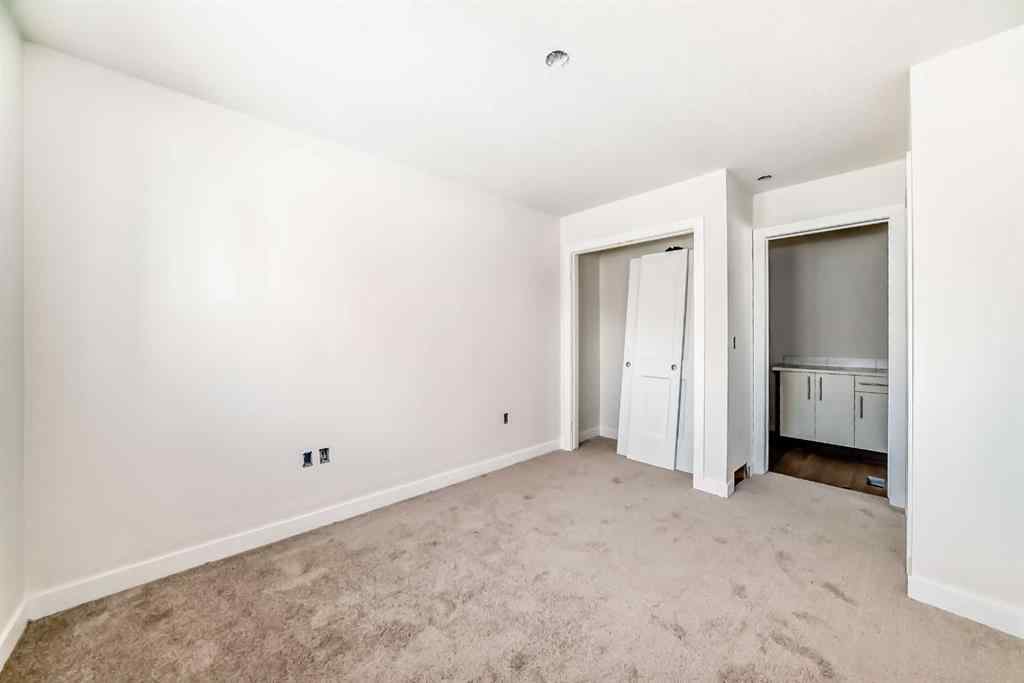 MLS® A2265569 - 5139 48th Street   in Central Innisfail Innisfail, Multi-Family