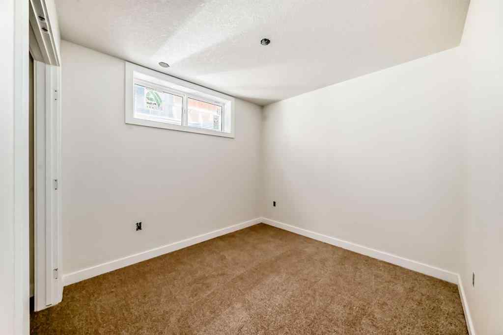 MLS® A2265569 - 5139 48th Street   in Central Innisfail Innisfail, Multi-Family