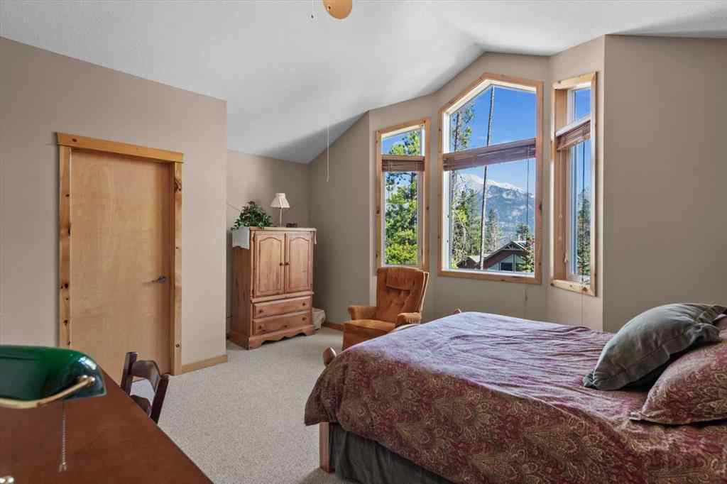 MLS® A2265573 - 1073 Wilson Way  in NONE Canmore, Residential