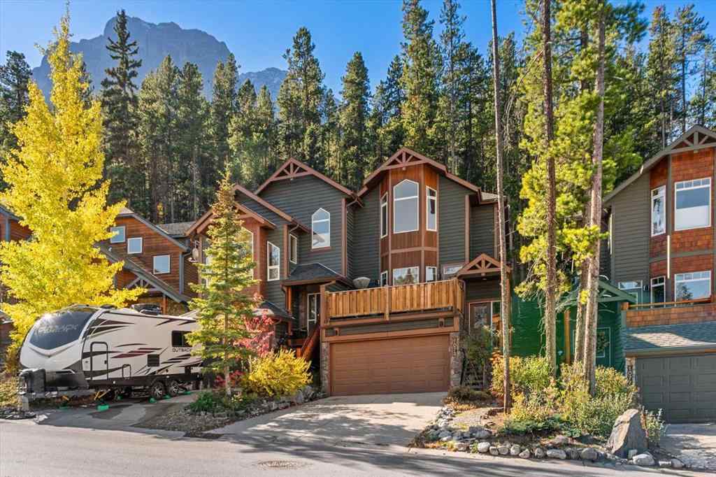 MLS® A2265573 - 1073 Wilson Way  in NONE Canmore, Residential