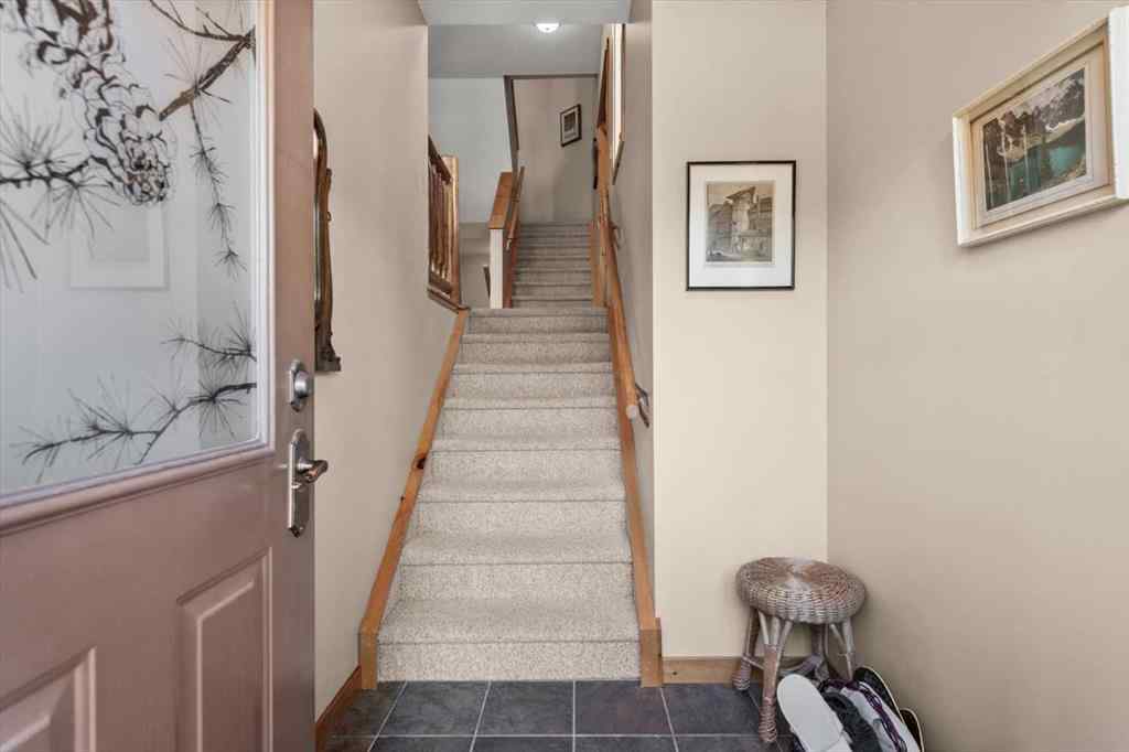 MLS® A2265573 - 1073 Wilson Way  in NONE Canmore, Residential