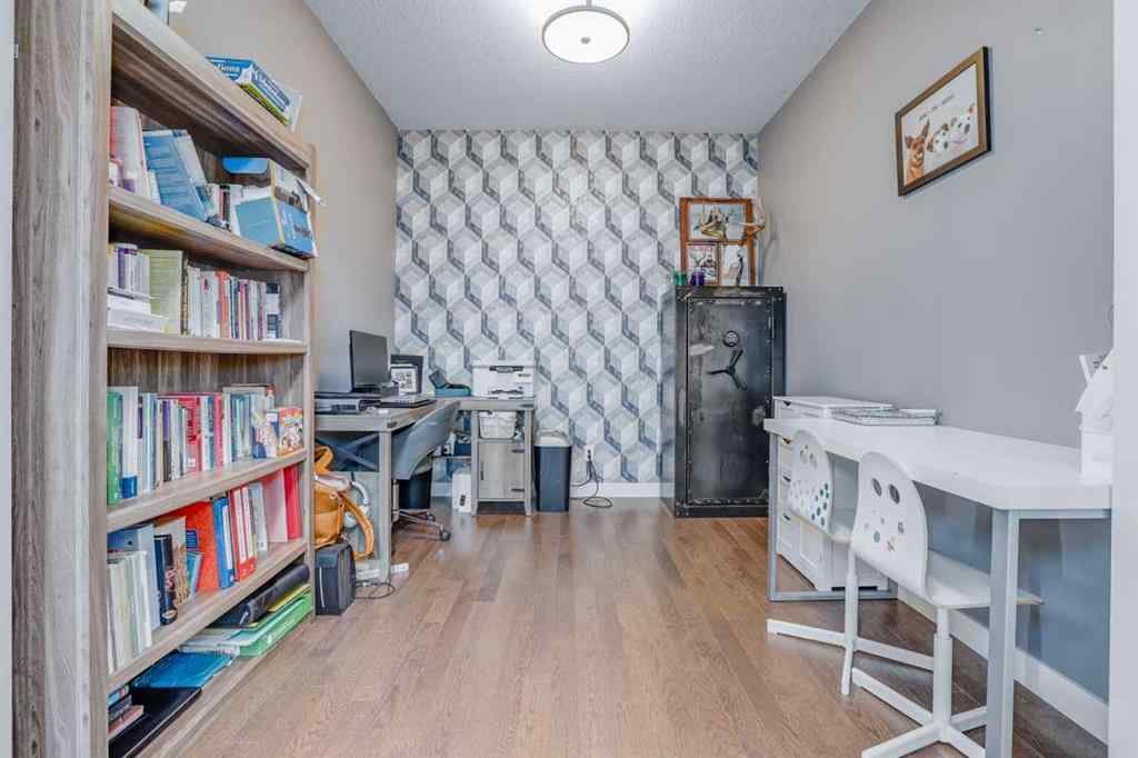 MLS® A2265574 - 24 Mount Rae Terrace  in Mountainview Okotoks, Residential