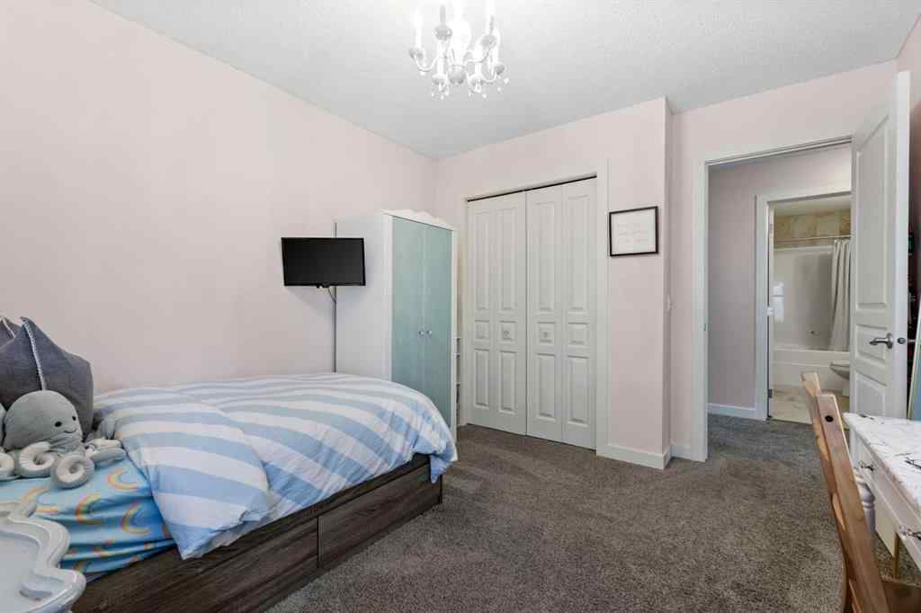 MLS&reg; # A2265578 - 160 Chaparral Valley View SE in Chaparral Calgary, Residential Open Houses