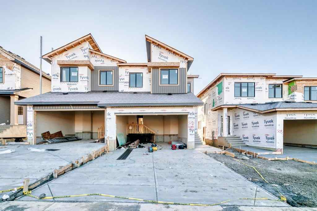 MLS® A2265580 - 512 Heritage Boulevard  in Heritage Hills Cochrane, Residential