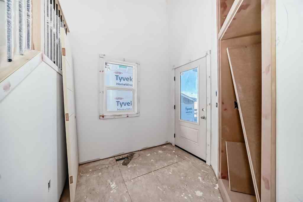 MLS® A2265580 - 512 Heritage Boulevard  in Heritage Hills Cochrane, Residential