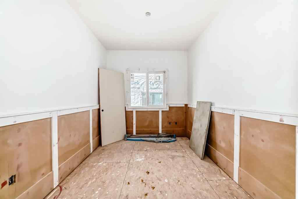 MLS® A2265580 - 512 Heritage Boulevard  in Heritage Hills Cochrane, Residential