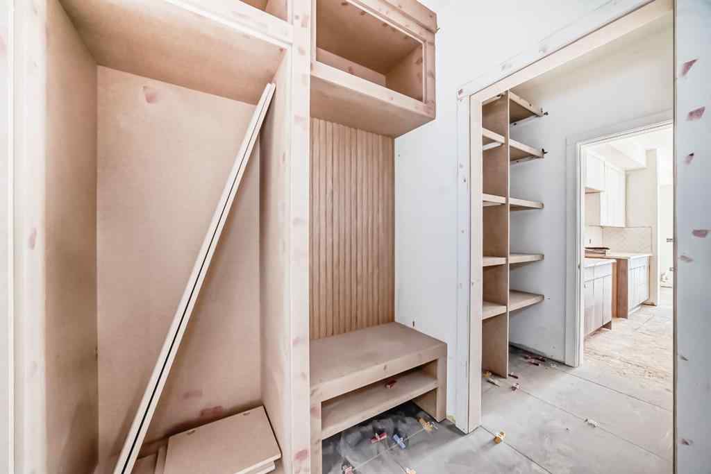 MLS® A2265580 - 512 Heritage Boulevard  in Heritage Hills Cochrane, Residential