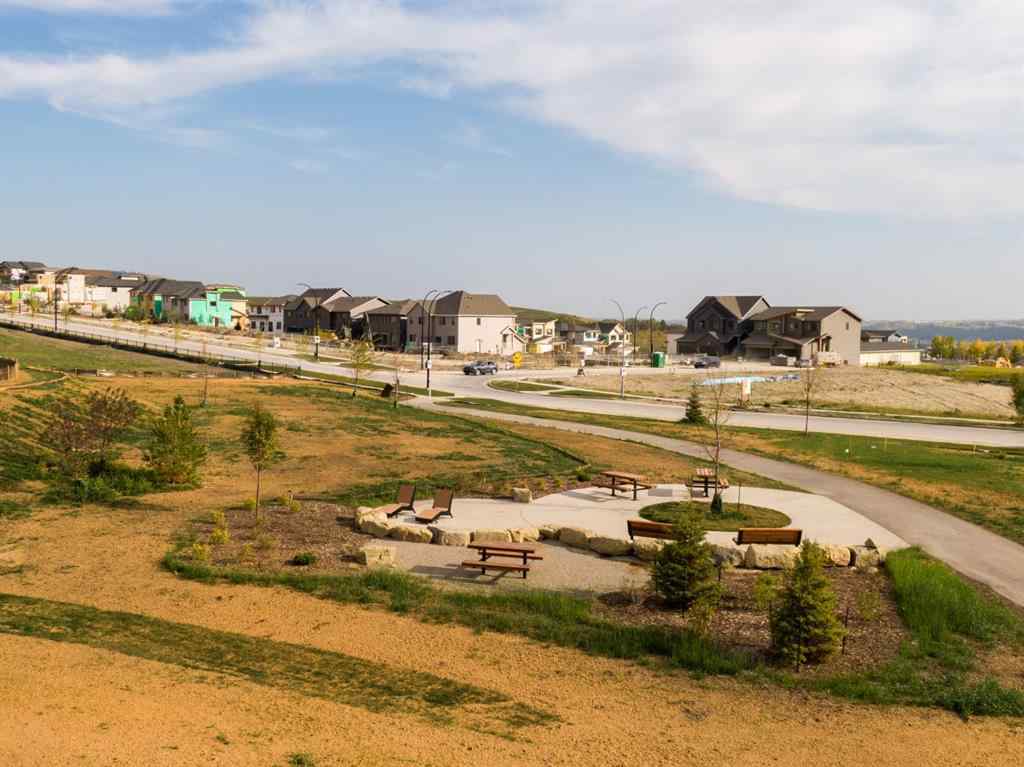 MLS® A2265581 - 524 Heritage Boulevard  in Heritage Hills Cochrane, Residential