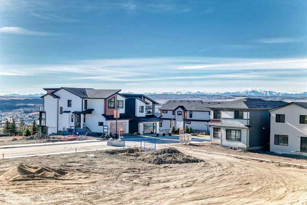 MLS® A2265581 - 524 Heritage Boulevard  in Heritage Hills Cochrane, Residential