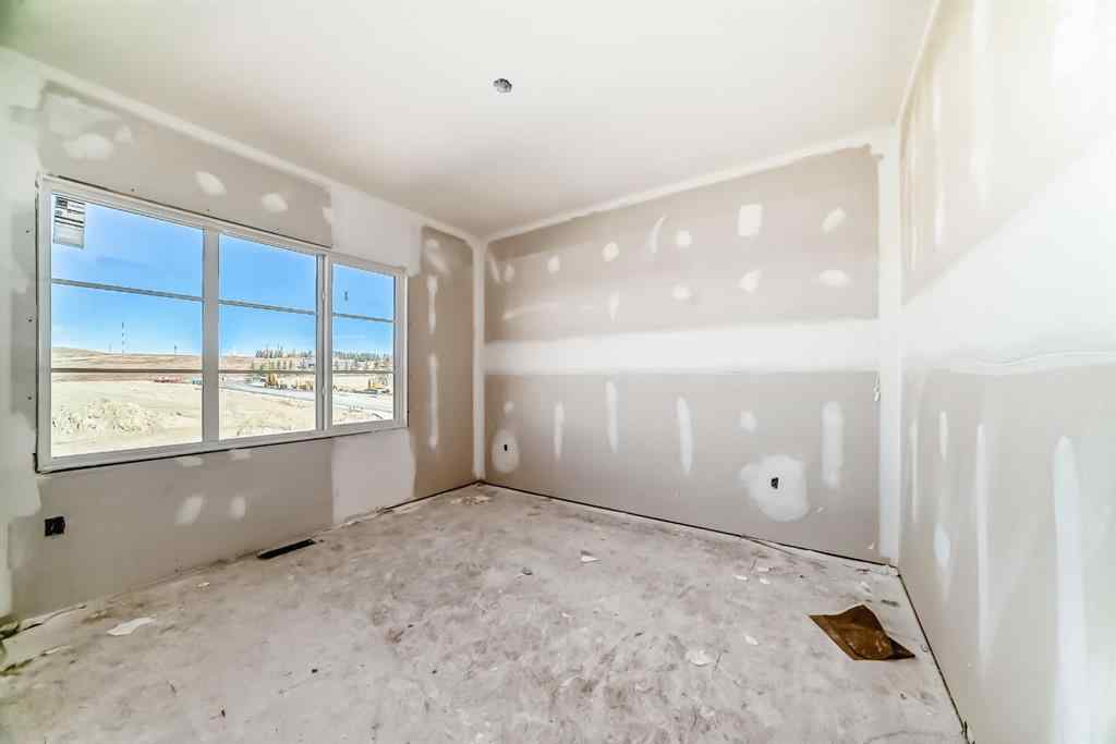 MLS® A2265581 - 524 Heritage Boulevard  in Heritage Hills Cochrane, Residential