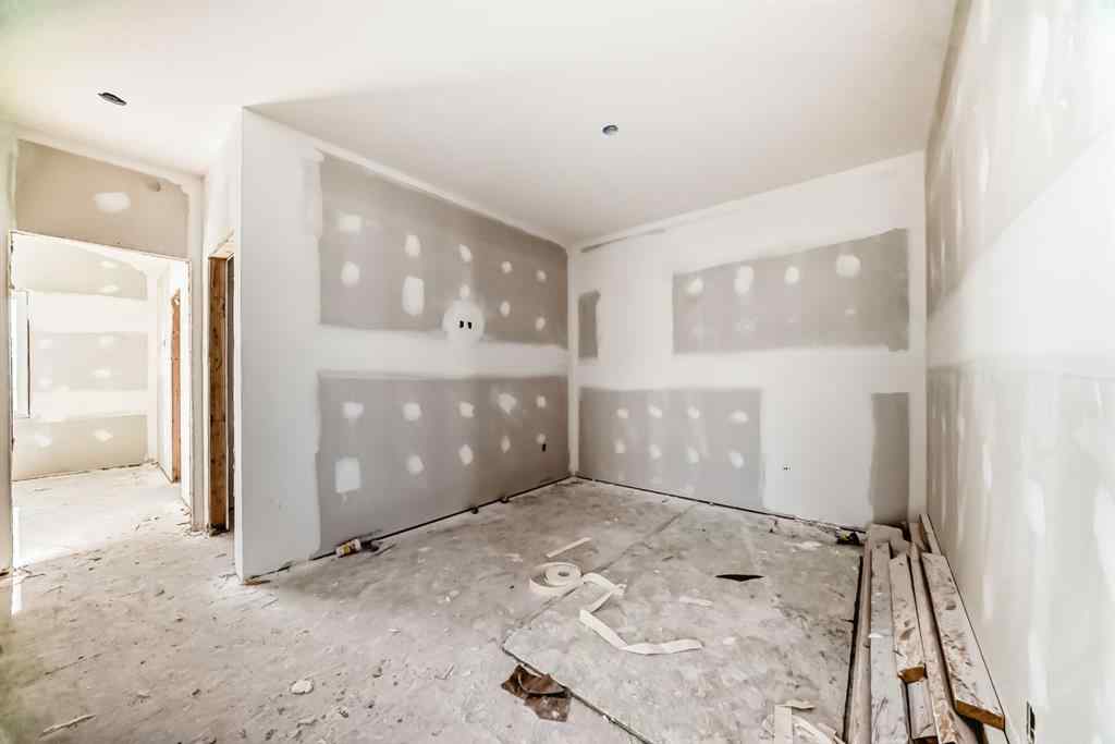 MLS® A2265581 - 524 Heritage Boulevard  in Heritage Hills Cochrane, Residential