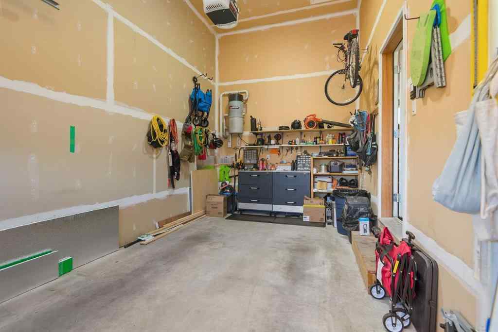 MLS® A2265586 - 184 Jenner Crescent  in Johnstone Crossing Red Deer, Residential