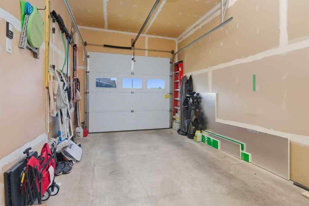 MLS® A2265586 - 184 Jenner Crescent  in Johnstone Crossing Red Deer, Residential