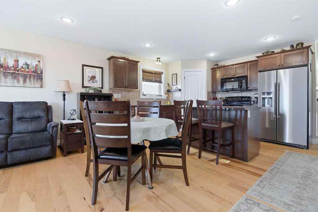 MLS® A2265586 - 184 Jenner Crescent  in Johnstone Crossing Red Deer, Residential