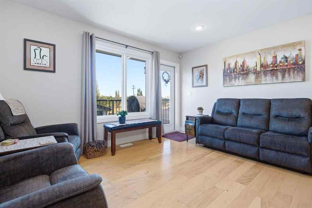 MLS® A2265586 - 184 Jenner Crescent  in Johnstone Crossing Red Deer, Residential