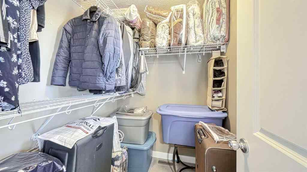 MLS® A2265588 - 552 Evanston Drive NW in Evanston Calgary, Residential