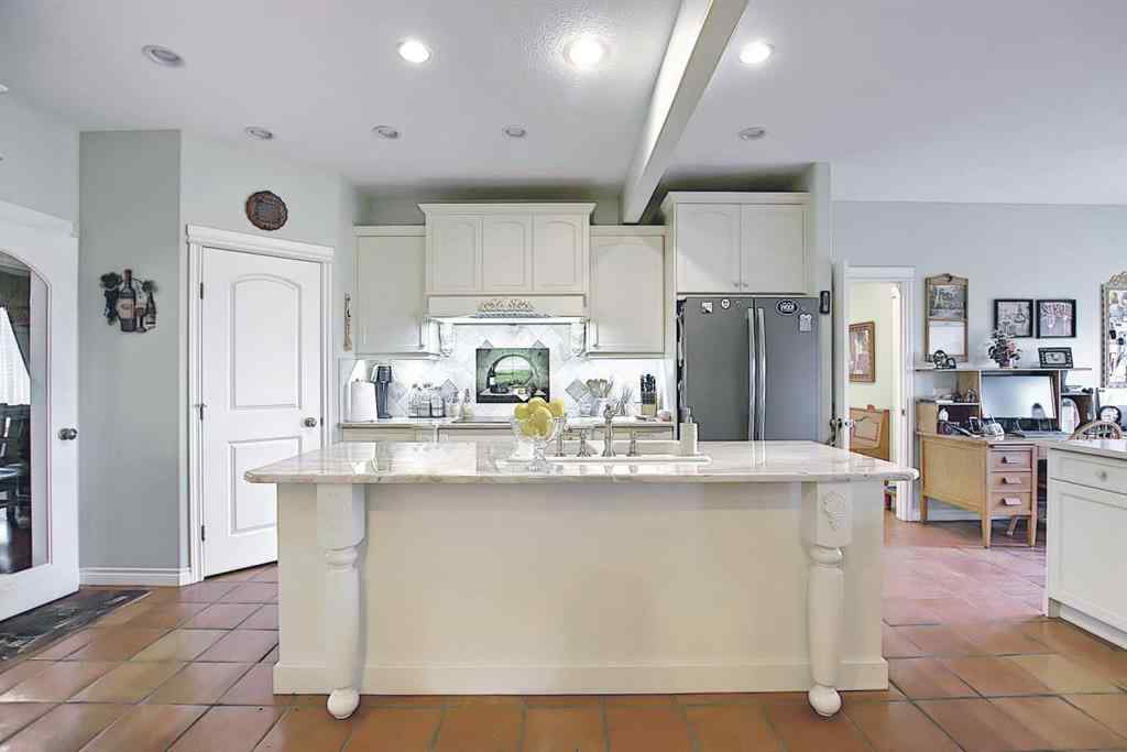 MLS® A2265589 - 255046 Township Road 250   in NONE Rural Wheatland County, Residential