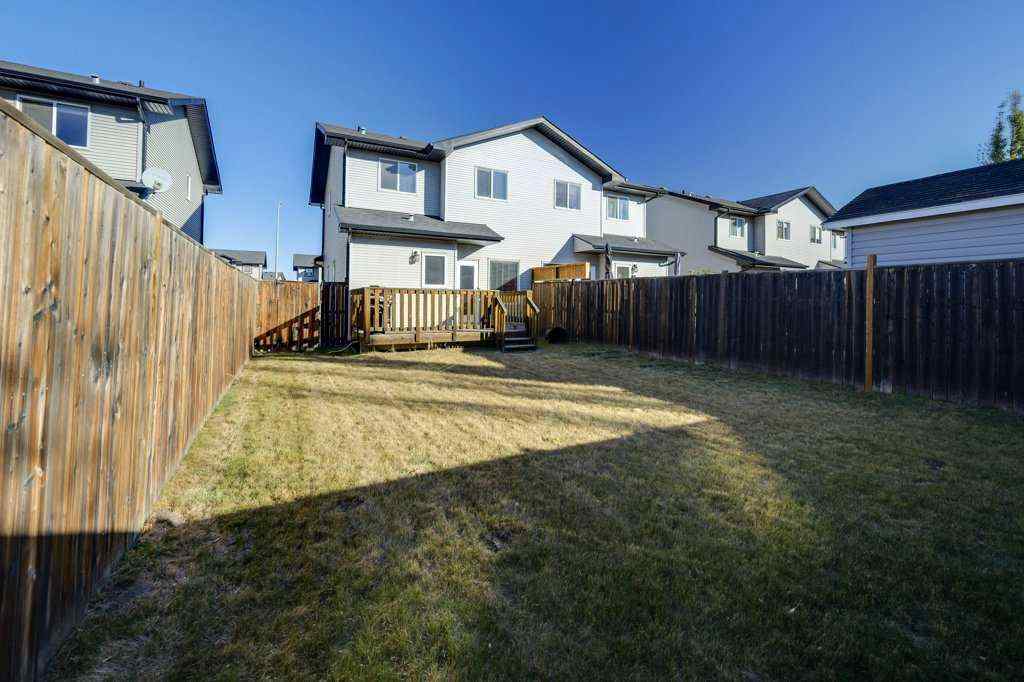 MLS® A2265593 - 21 Piper Close  in Panorama Estates Blackfalds, Residential