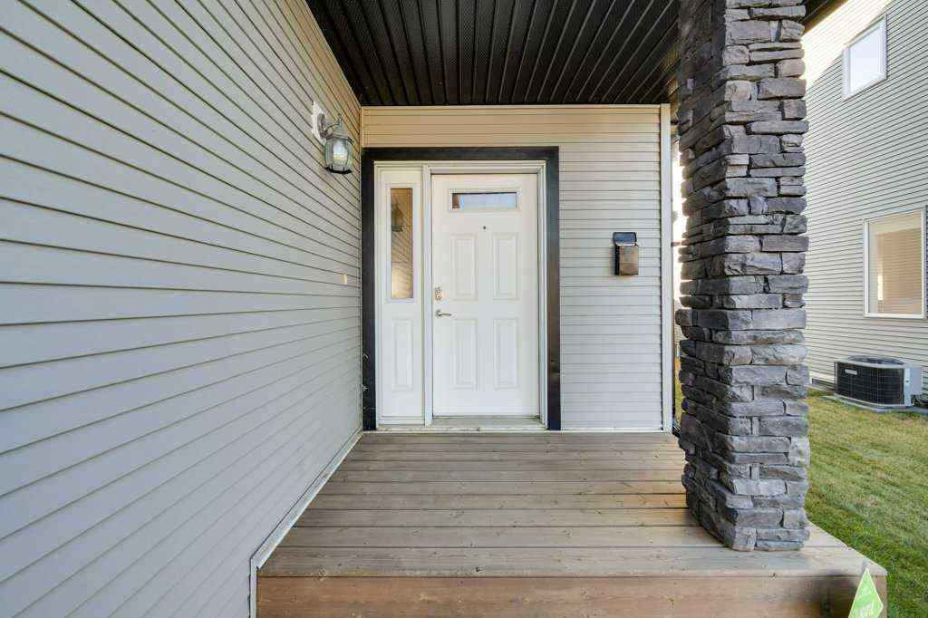 MLS® A2265593 - 21 Piper Close  in Panorama Estates Blackfalds, Residential