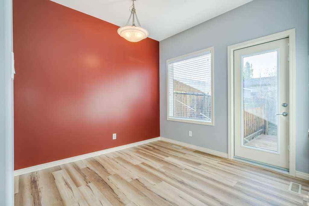 MLS® A2265593 - 21 Piper Close  in Panorama Estates Blackfalds, Residential