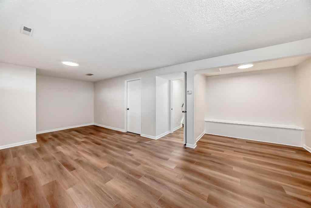 MLS® A2265596 - 6525 58 Street NW in Dalhousie Calgary, Residential