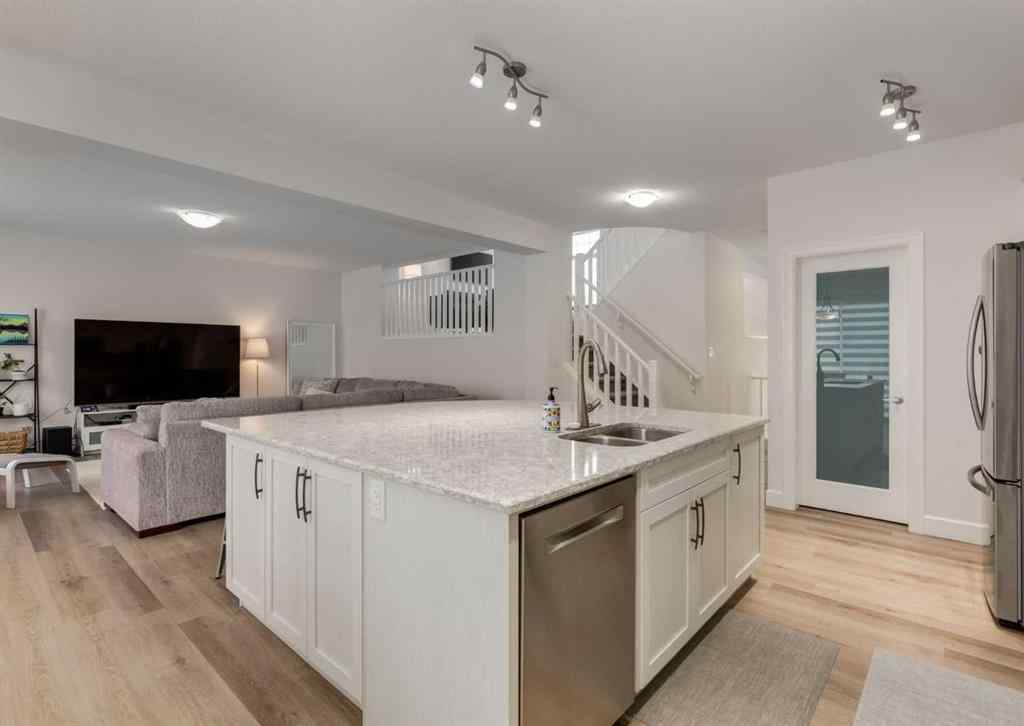 MLS® # A2265597 - 143 Yorkville Green SW in Yorkville Calgary, Residential Open Houses