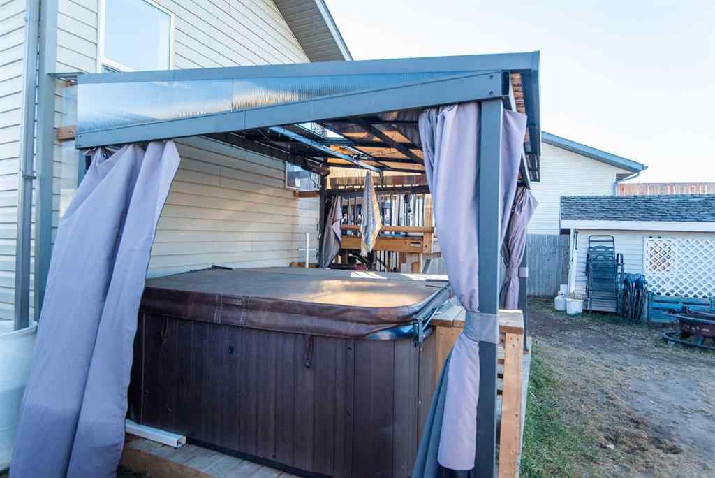 MLS® A2265599 - 22 Woodbine Avenue  in Harvest Meadows Blackfalds, Residential