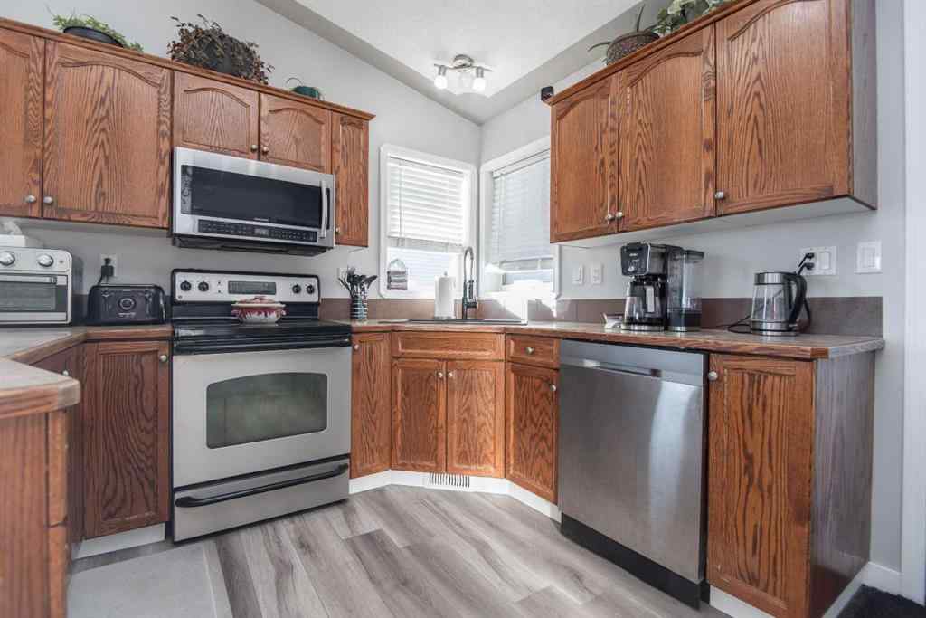 MLS® A2265599 - 22 Woodbine Avenue  in Harvest Meadows Blackfalds, Residential