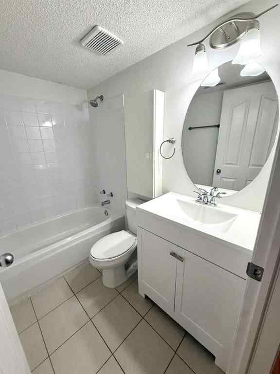 MLS® A2265603 - 4505 17 Avenue NW in Montgomery Calgary, Residential